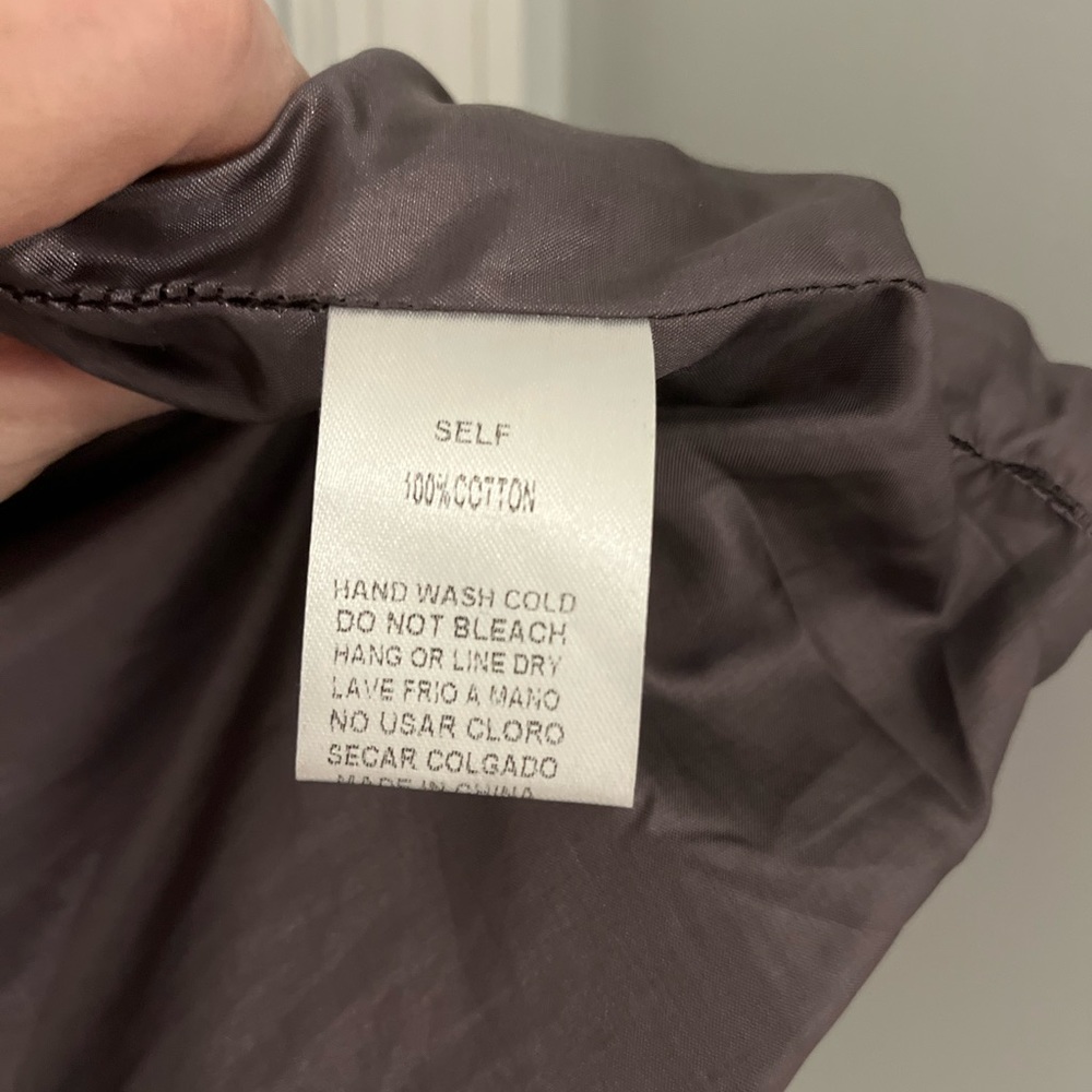 Vest - Picture 6 of 6